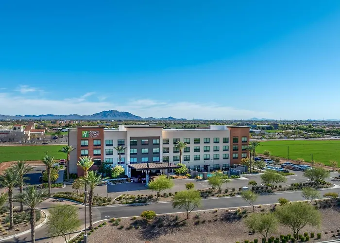 Holiday Inn Express & Suites - Gilbert - Mesa Gateway Airport
